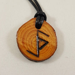 Rune Amulet - Protection from Evil